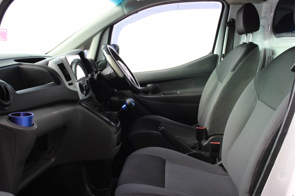Nissan NV200 Acenta Van White #10
