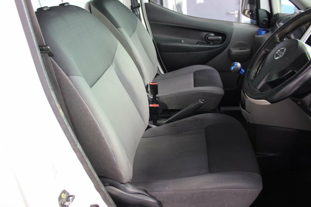 Nissan NV200 Acenta Van White #16