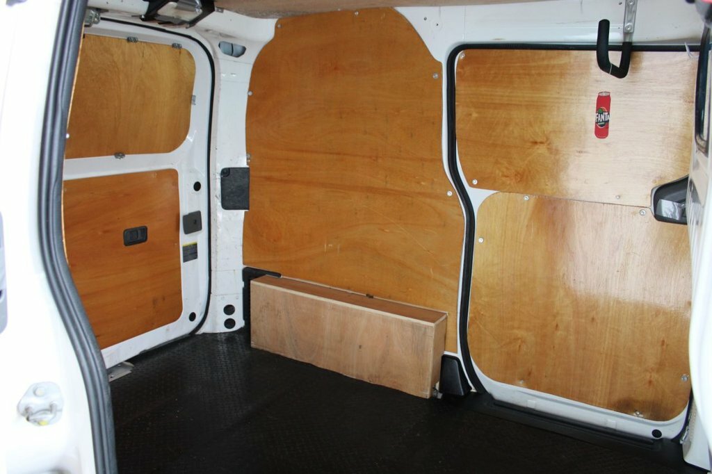 Nissan NV200 Acenta Van White #14