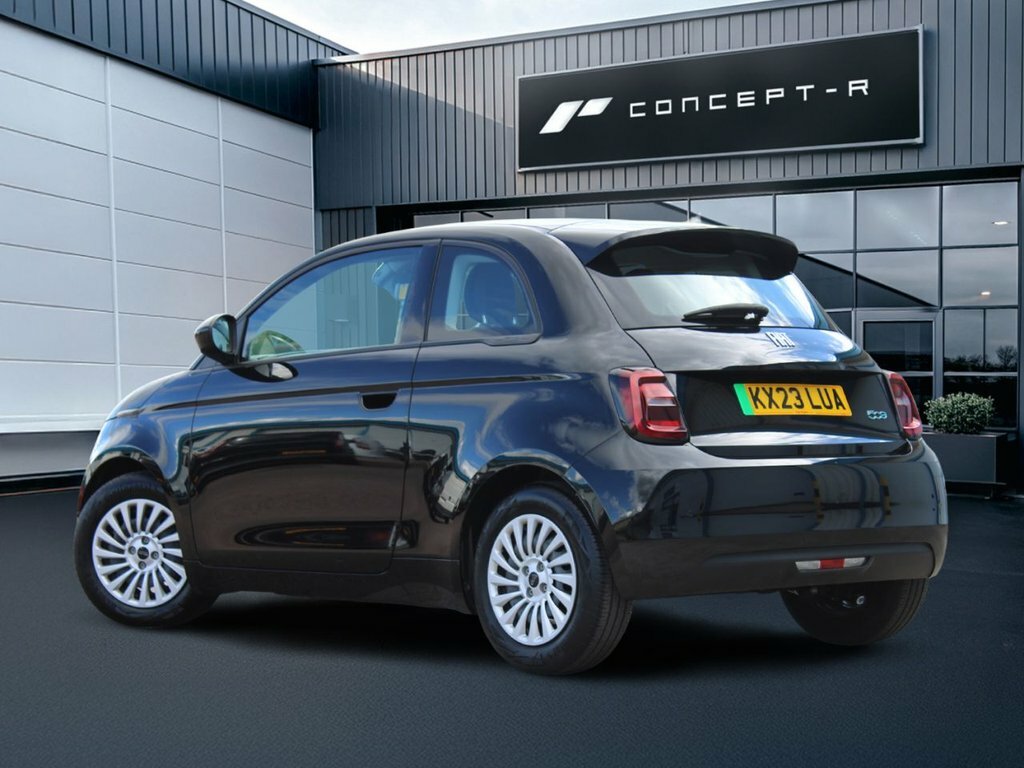 Fiat 500E Hatchback Black #2