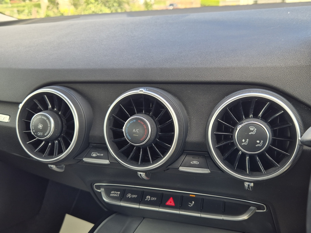 Audi TT Tfsi Sport Black #20