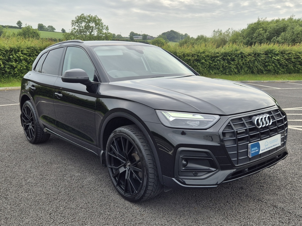 Audi Q5 2.0 Tdi Black #6