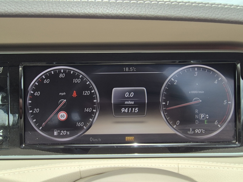 Mercedes-Benz S Class 5.5L S63 Amg White #23