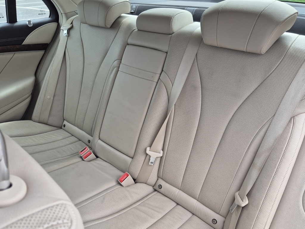 Mercedes-Benz S Class 5.5L S63 Amg White #15