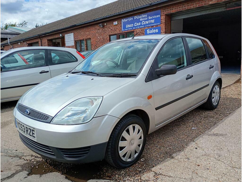 Ford Fiesta 1.4 LX Silver
