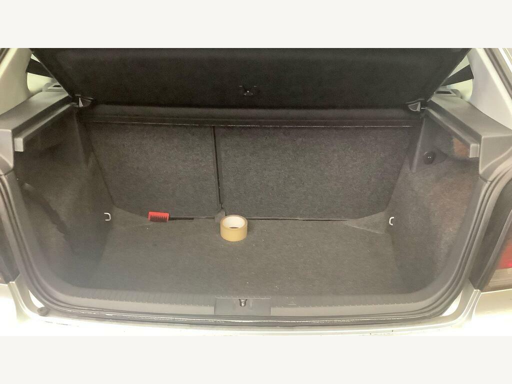 Volkswagen Polo 1.2 E Grey #8