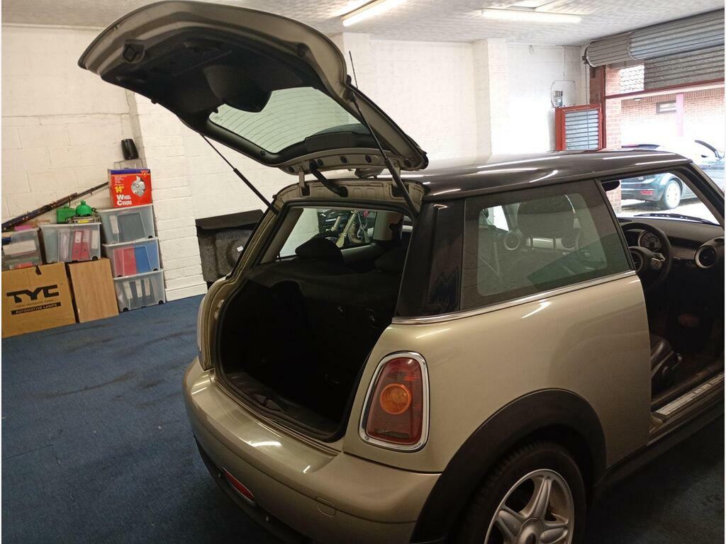 Mini Hatch 1.6 Cooper Steptronic Euro 4 Silver #5