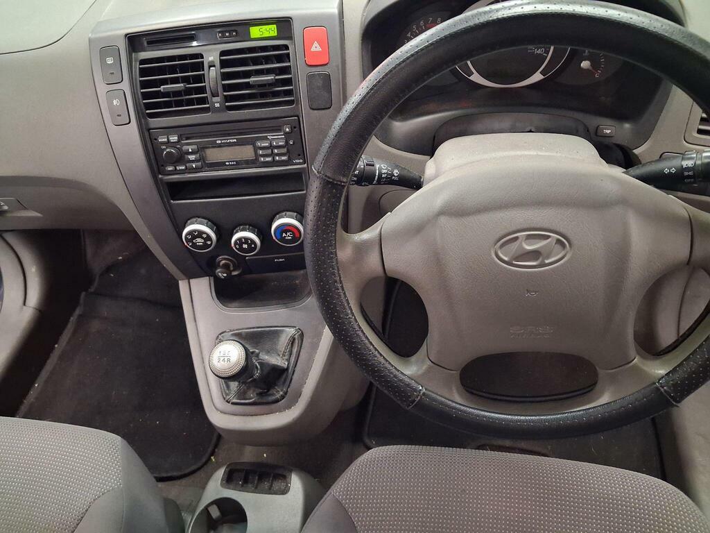 Hyundai Tucson 2.0 16V Cdx 4Wd Silver #38