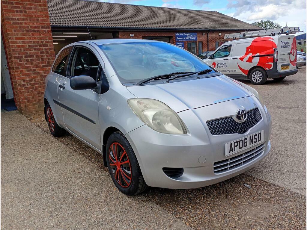 Toyota Yaris 1.3 T3 Multimode Silver #7