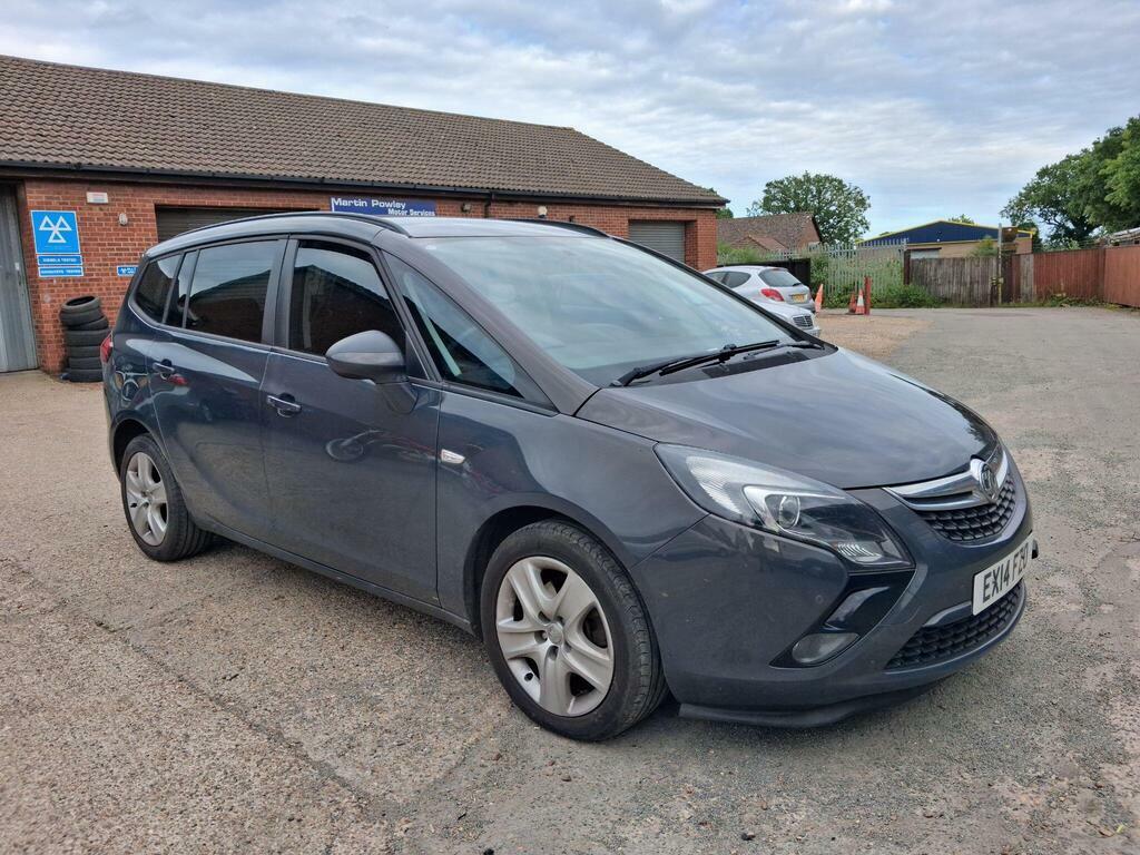 Vauxhall Zafira Tourer Sri Cdti Red #11
