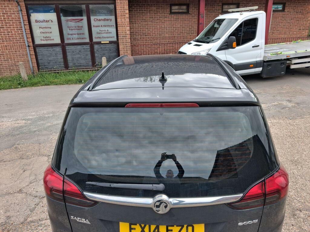 Vauxhall Zafira Tourer Sri Cdti Red #7
