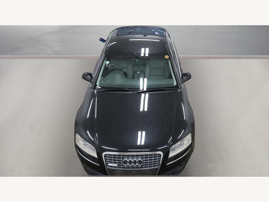 Audi A8 3.0 Tdi Se Quattro Black #4