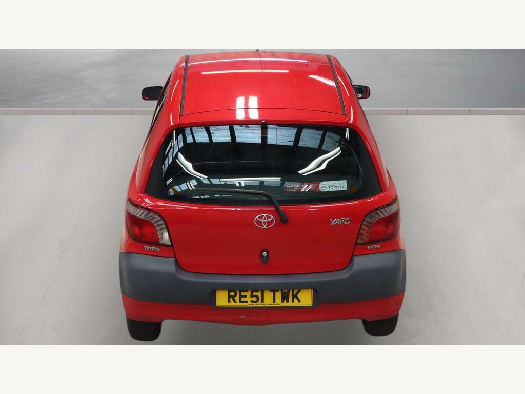 Toyota Yaris Hatchback Black #11