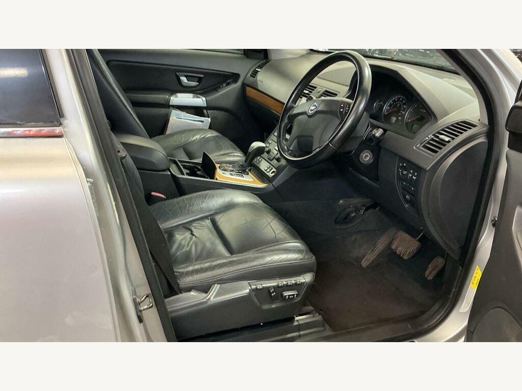 Volvo XC90 2.4 D5 Se Geartronic Awd Silver #4