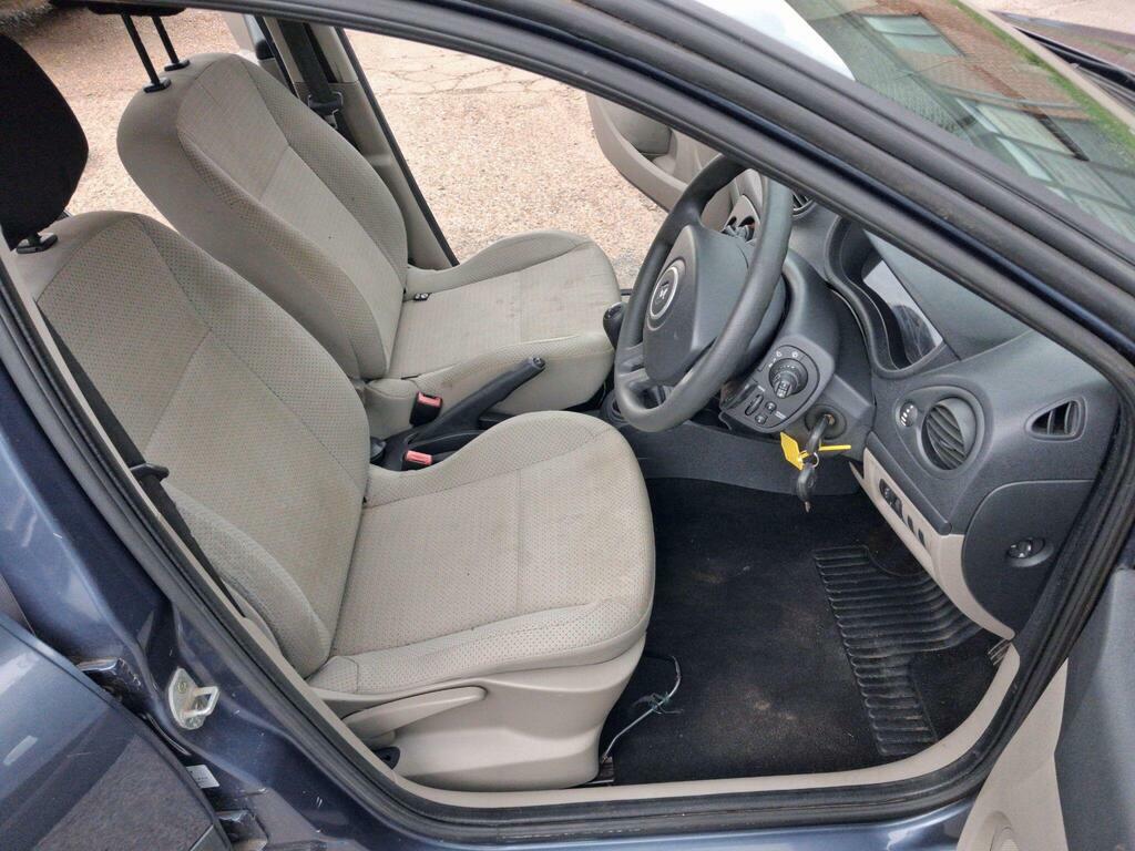 Renault Clio 1.6 Vvt Initiale Blue #17