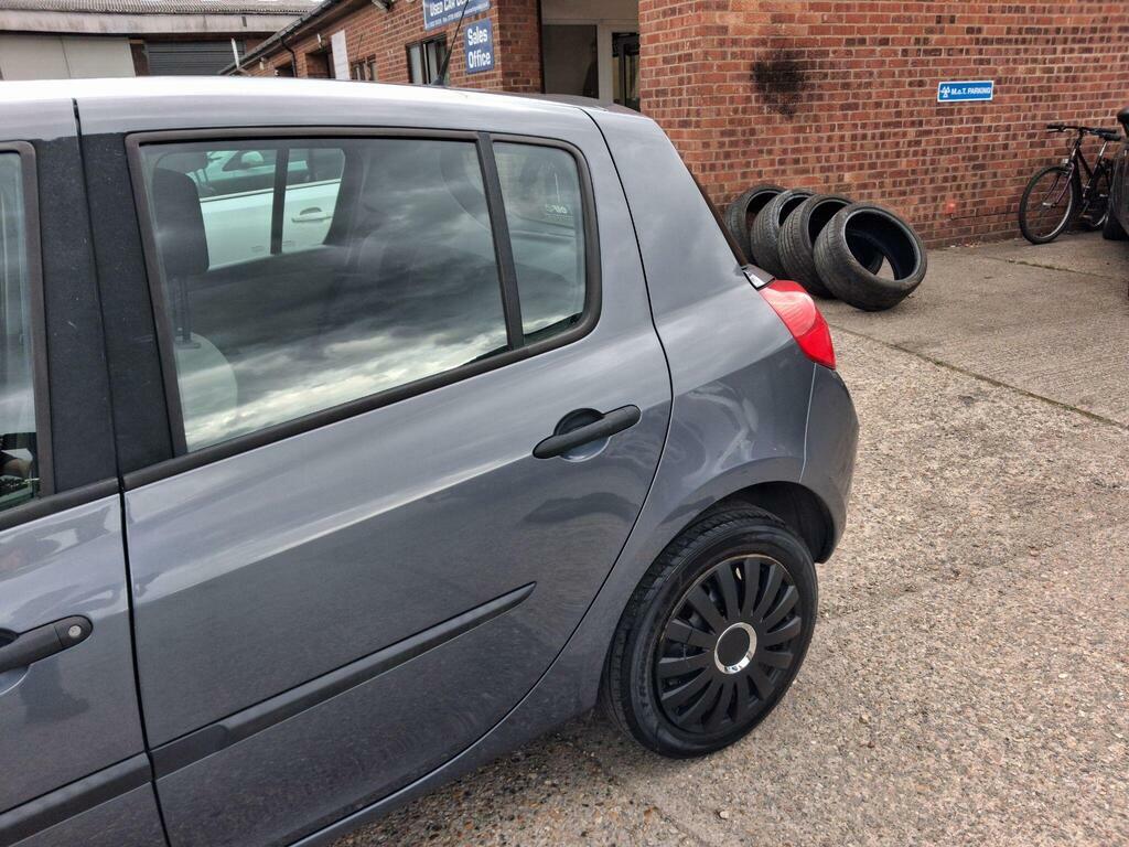 Renault Clio 1.6 Vvt Initiale Blue #11
