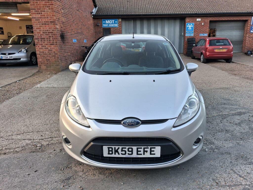 Ford Fiesta Hatchback Blue #6