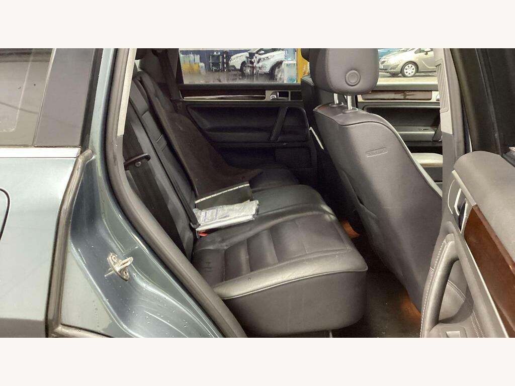 Volkswagen Touareg 3.0 Tdi V6 Sport Grey #5