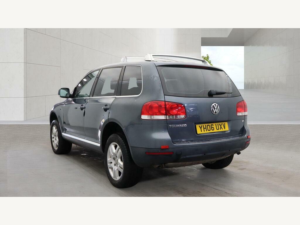 Volkswagen Touareg Silver #9