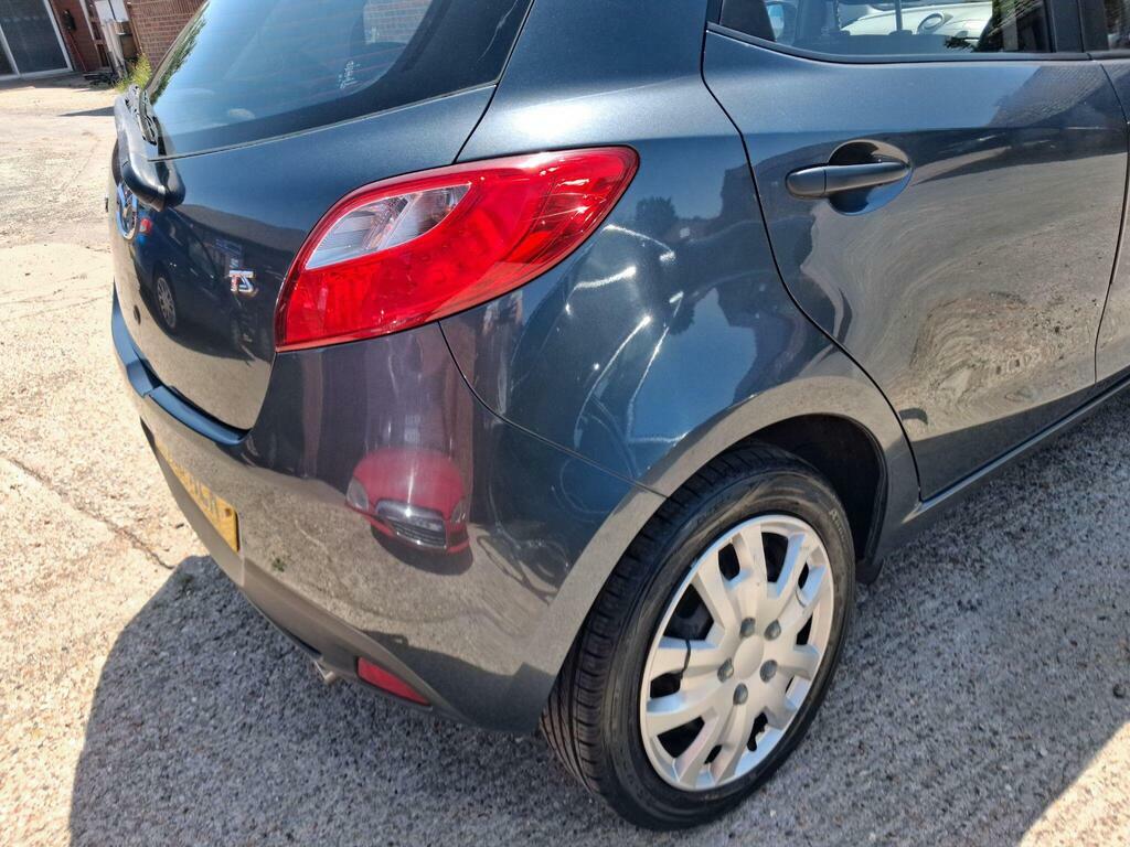Mazda 2 Hatchback 1.5 Sport Euro 5 201161 Blue #11