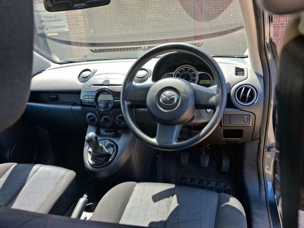 Mazda 2 Hatchback 1.5 Sport Euro 5 201161 Blue #21