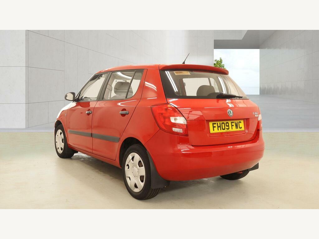 Skoda Fabia 1.2 Htp 6V 1 Red #3