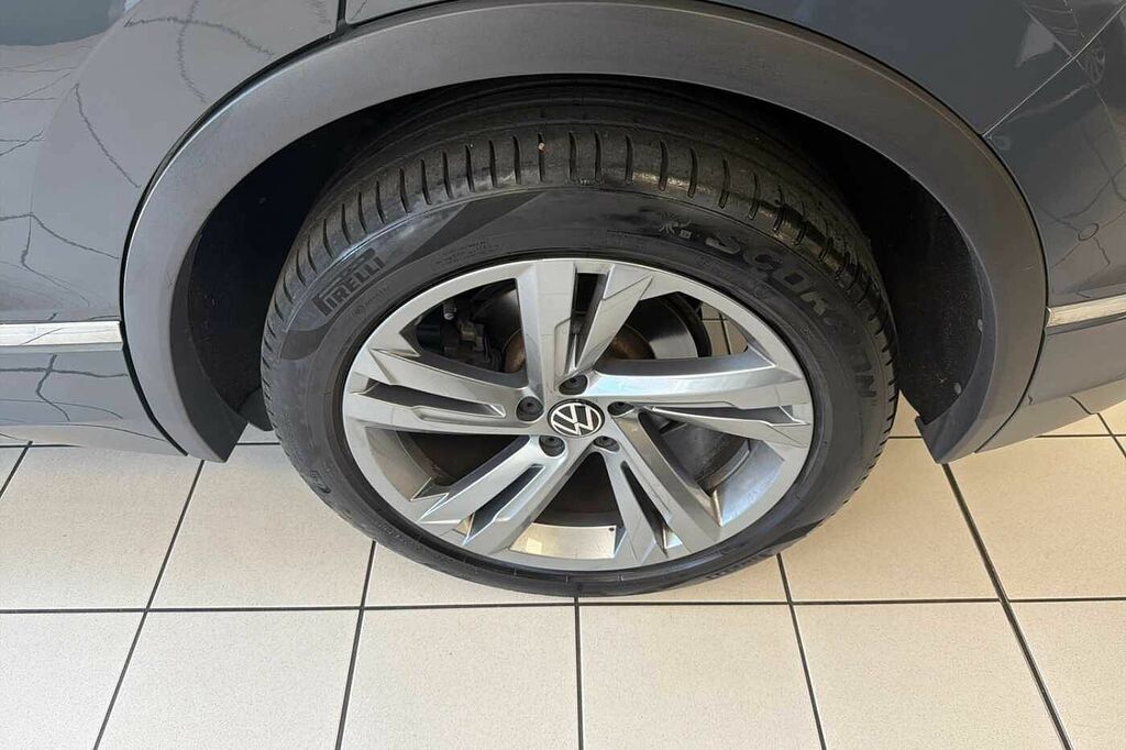 Volkswagen Tiguan 1.5 Tsi 150 R-line Edition Dsg HJ23OVA Grey #5