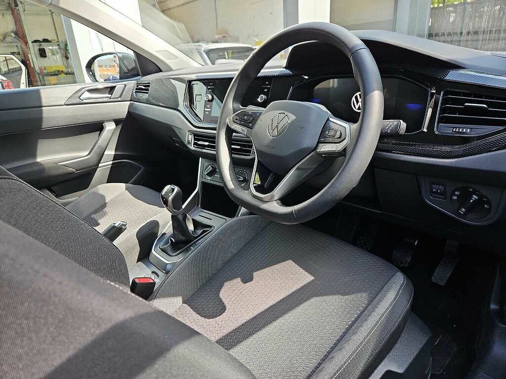 Volkswagen Taigo 1.0 Tsi Life RE75HZF Black #6