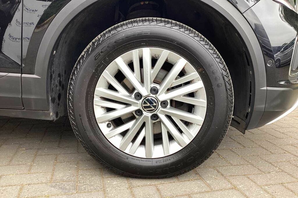 Volkswagen T-Roc 1.5 Tsi Life LS72HWM Black #5