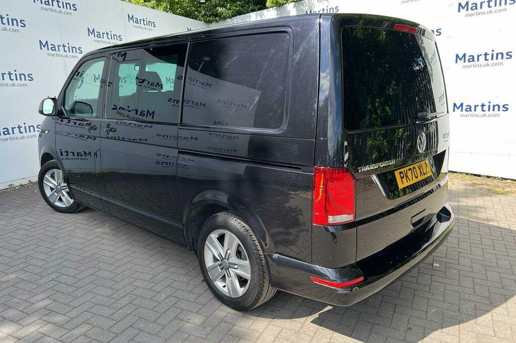 Volkswagen Transporter T32 Kombi Highline Swb 150 Ps 2.0 Tdi 7Sp Dsg Hs PK70XLZ Black #3