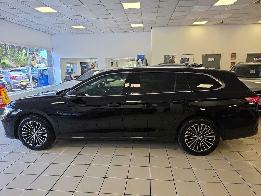 Volkswagen Passat 1.5 Etsi Elegance Dsg GK25CYG Black #4