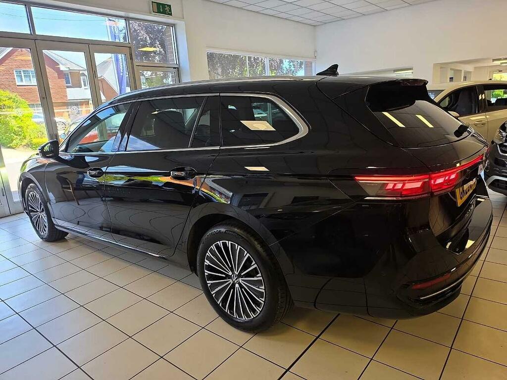 Volkswagen Passat 1.5 Etsi Elegance Dsg GK25CYG Black #3