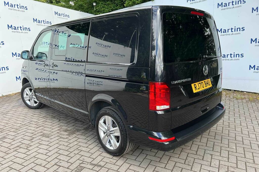 Volkswagen Transporter T30 Kombi Highline Swb 150 Ps 2.0 Tdi 7Sp Dsg App RJ70BHU Black #3