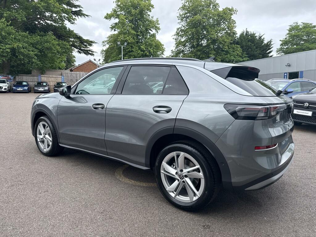 Volkswagen T-Roc 2019 69 1.5  #8