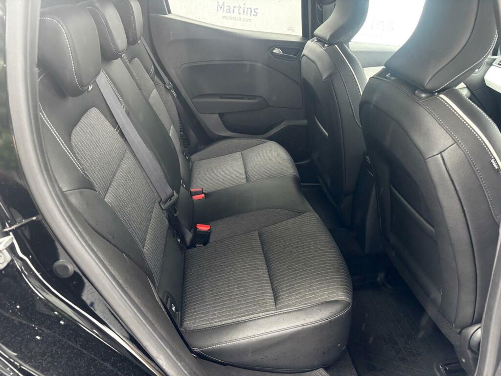 Renault Clio 1.6 E-tech Techno Euro 6 Ss MW23BZA Black #6