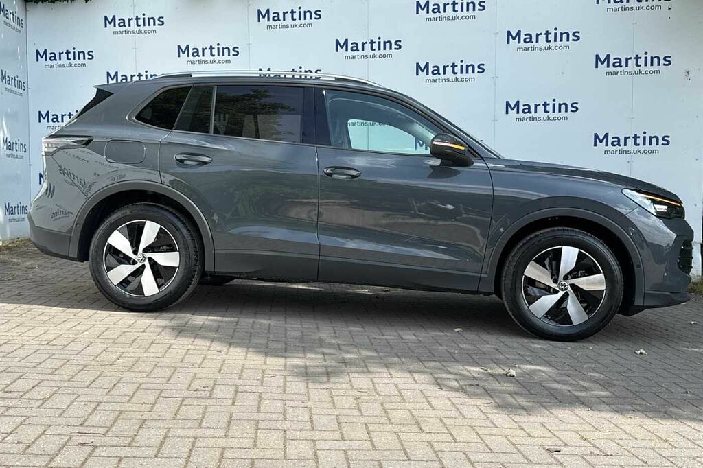 Volkswagen Tiguan 1.5 Etsi 150 Match Dsg RE26XGB Grey #4