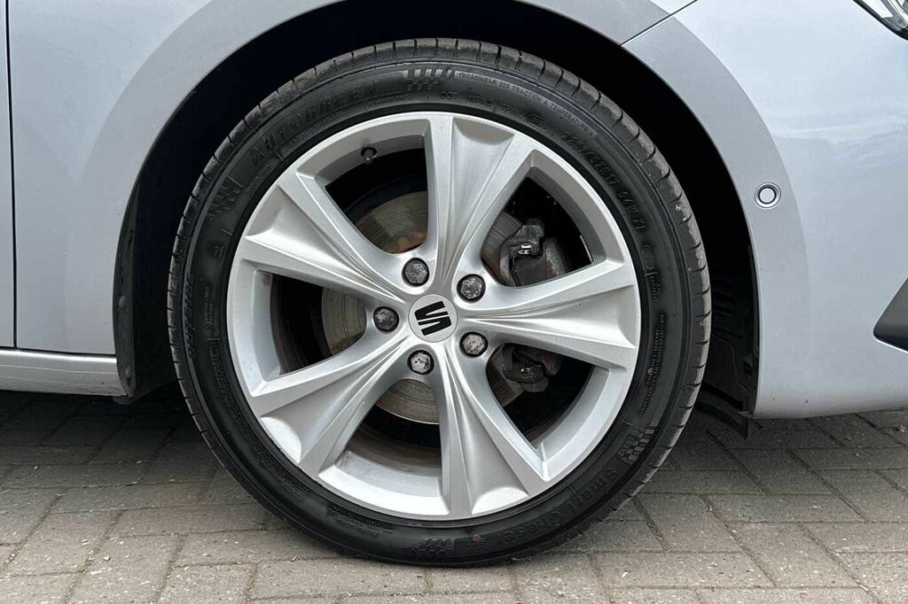 Seat Leon 1.0 Etsi Fr Dsg Silver #5