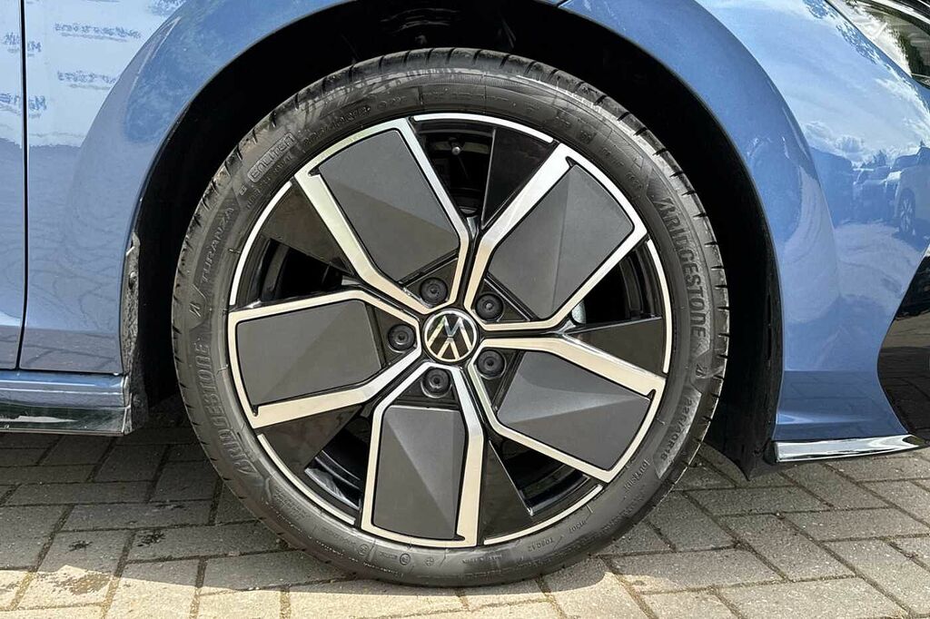 Volkswagen Golf 1.5 Etsi 150 Black Edition Dsg RO26XKV Blue #5