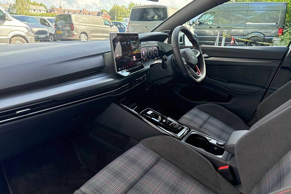 Volkswagen Golf 2.0 Tsi 265 Gti Dsg RE26XHP White #2