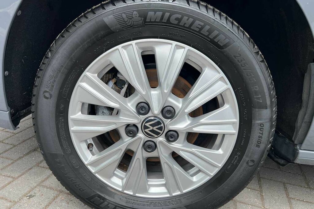 Volkswagen Multivan Life Standard 218 Ps 1.4 Ehybrid 6-Speed Dsg App- Grey #5