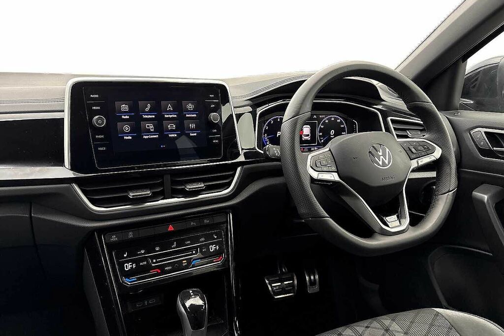 Volkswagen T-Roc 1.5 Tsi R-line Dsg Black #2