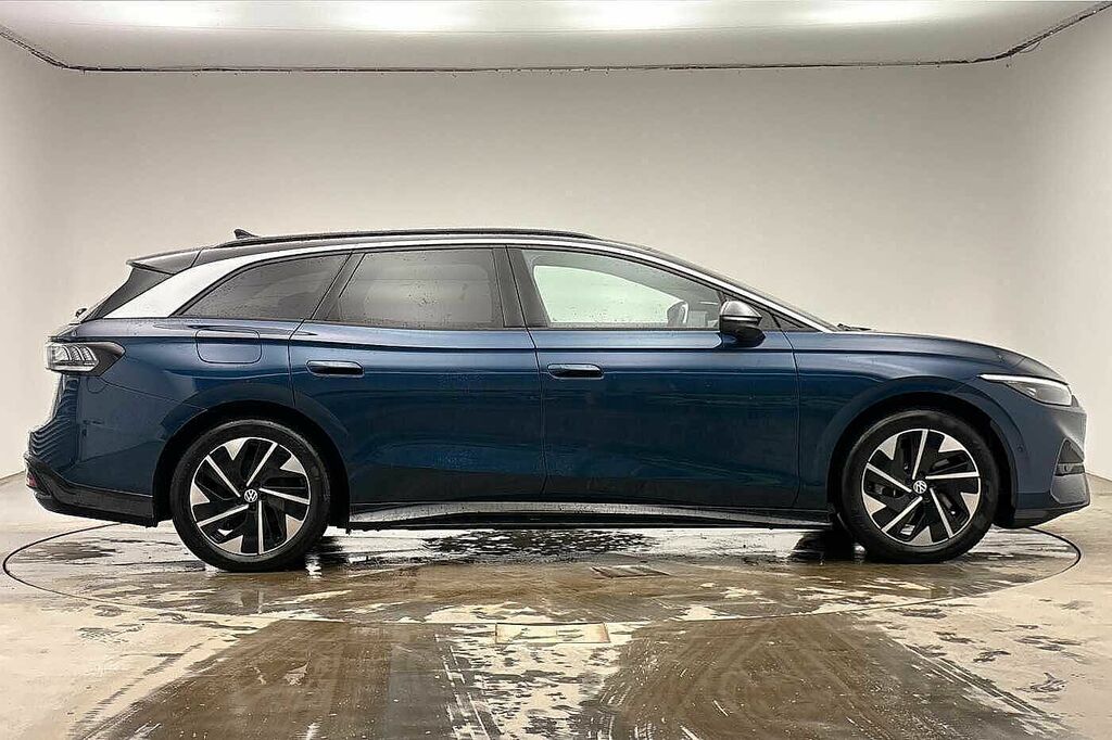 Volkswagen ID.7 210Kw Match Pro Plus 77Kwh Blue #4
