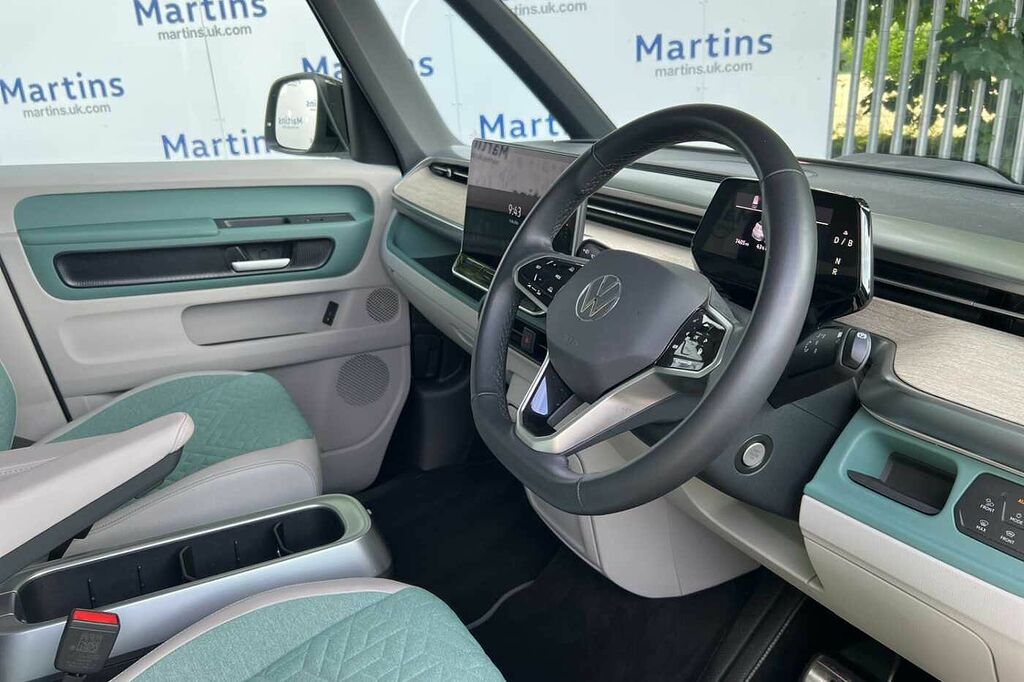 Volkswagen ID.Buzz 210Kw Style Pro 86Kwh Lwb 7 Seat Panoram Green #6
