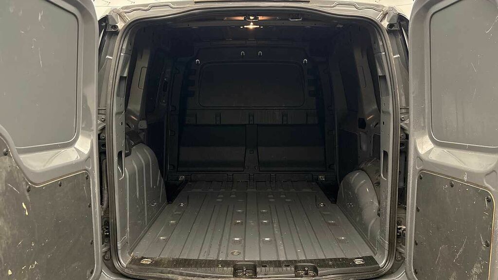 Volkswagen Caddy Commerce Plus Swb 114 Ps 1.5 Tsi 6Sp Grey #6