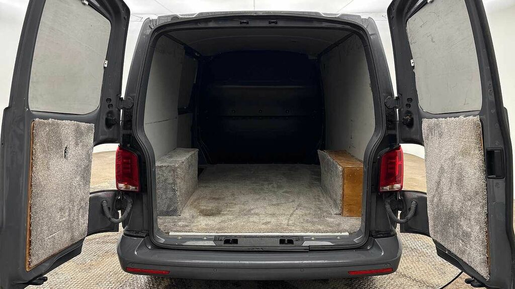 Volkswagen Transporter T28 Panel Van Highline Swb 110 Ps 2.0 Tdi 5Sp Manu MK23OSZ Grey #6