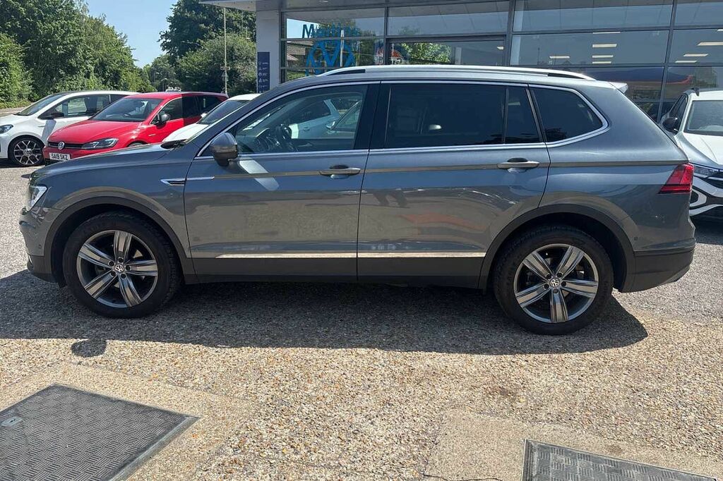 Volkswagen Tiguan Allspace 1.5 Tsi Evo Match Dsg Winter Packkeyless En Grey #4