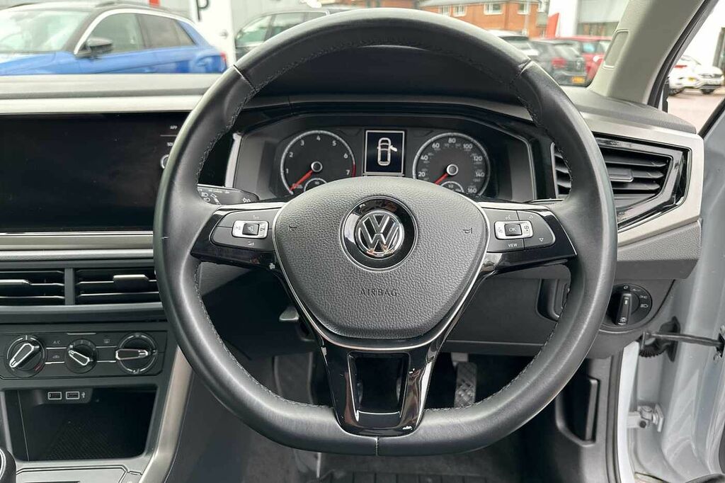 Volkswagen Polo 1.0 Se Evo 80 Bhp Grey #11