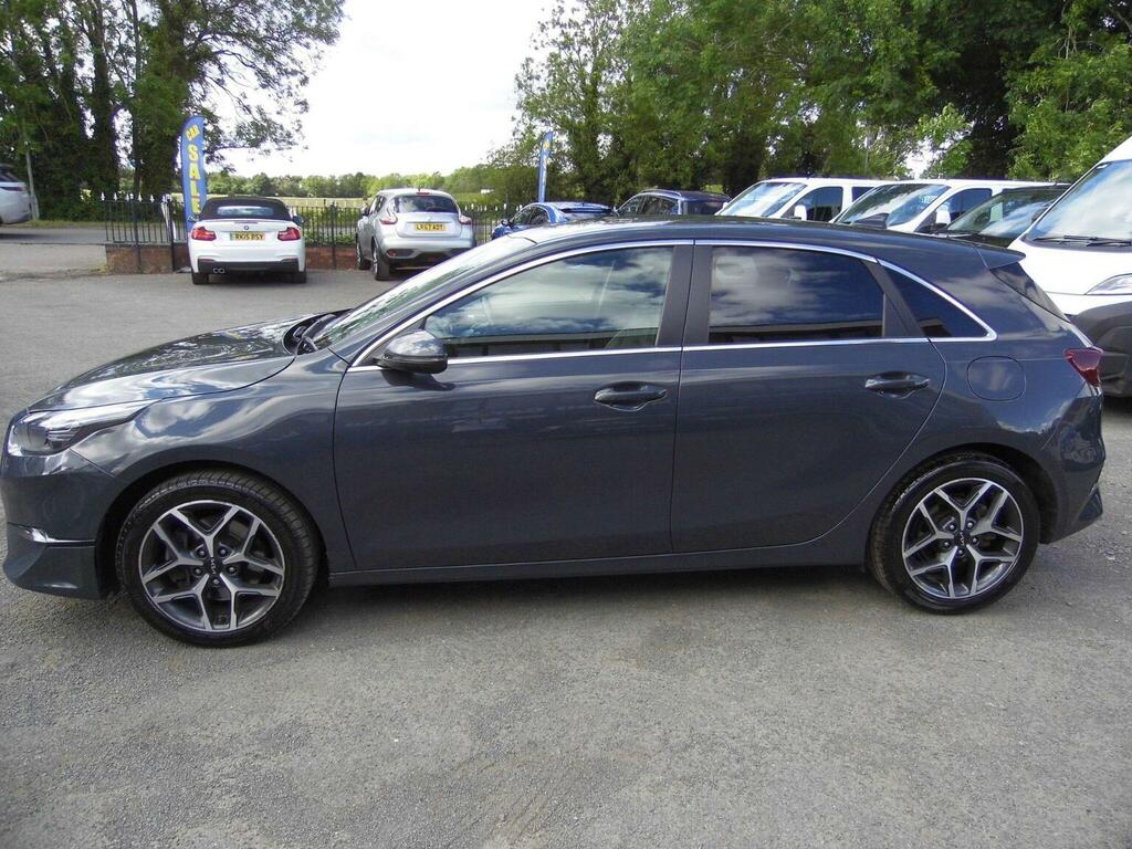 Kia Ceed Sw 2 1.5 Tgdi Isg Full Kia Warranty Until August 2 Silver #7