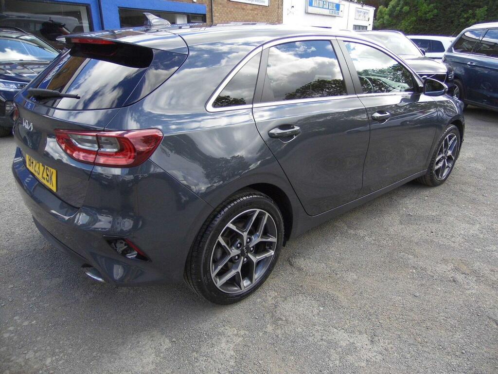 Kia Ceed Sw 2 1.5 Tgdi Isg Full Kia Warranty Until August 2 Silver #11