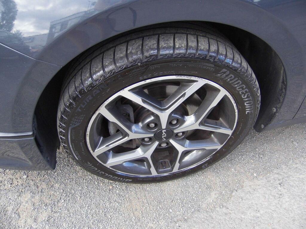Kia Ceed Sw 2 1.5 Tgdi Isg Full Kia Warranty Until August 2 Silver #17